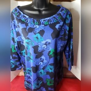 Women's Croft Barrow Blue Floral Long-Sleeve Shirt Sz M